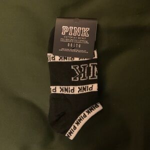 Victoria’s Secret PINK Black Ankle Socks White Logo Collegiate NWT